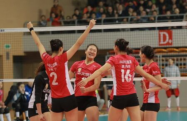 江苏女排坐镇常州大学体育馆3:2战胜天津 将决赛总比分扳成2:2