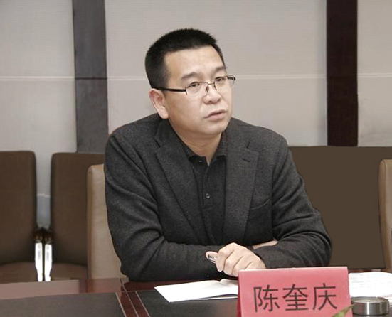 硕士学位,研究员,硕士生导师,现任常州大学党委常委,副书记,副校长